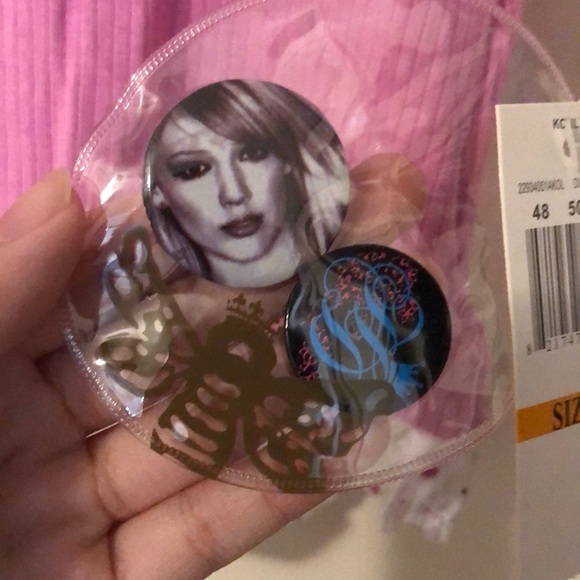 Stuff by Hilary Duff Kid’s Dusty Pink Blouse + 2 Free Button Pins - Picture 7 of 12